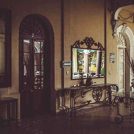 Hotel Posada Regis Guadalajara Eksteriør billede