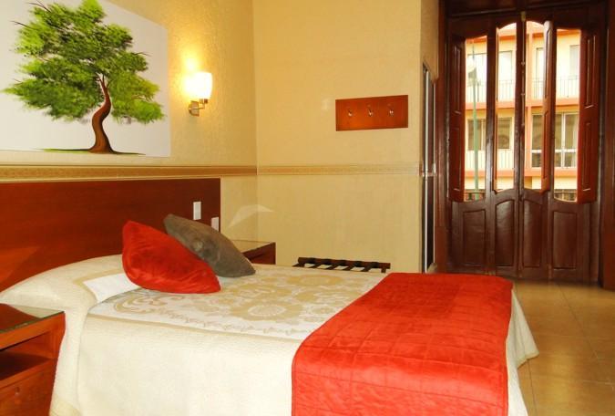 Hotel Posada Regis Guadalajara Eksteriør billede