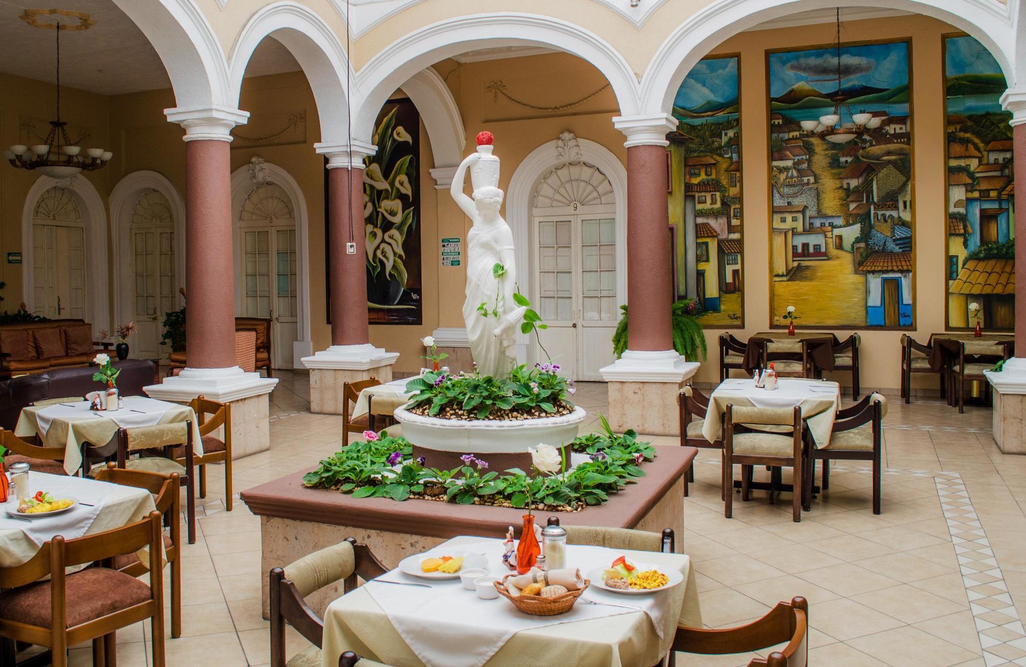 Hotel Posada Regis Guadalajara Eksteriør billede