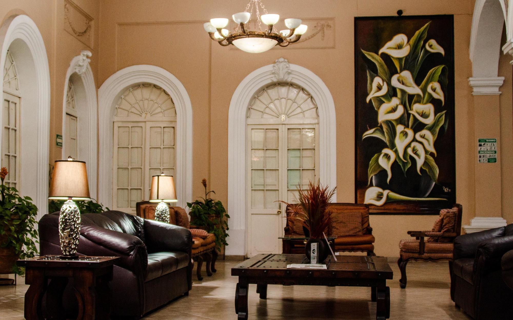 Hotel Posada Regis Guadalajara Eksteriør billede