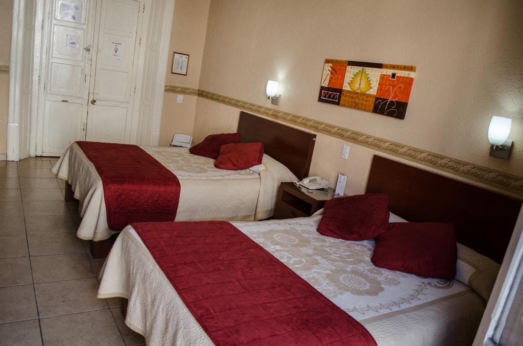 Hotel Posada Regis Guadalajara Eksteriør billede