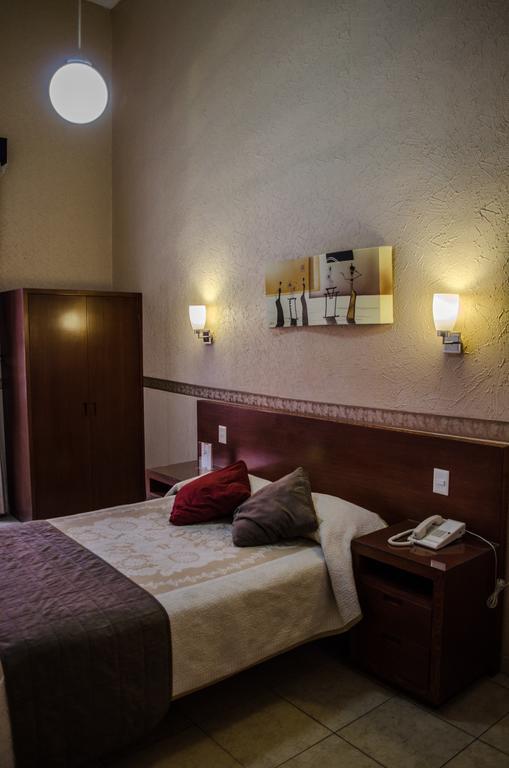 Hotel Posada Regis Guadalajara Eksteriør billede